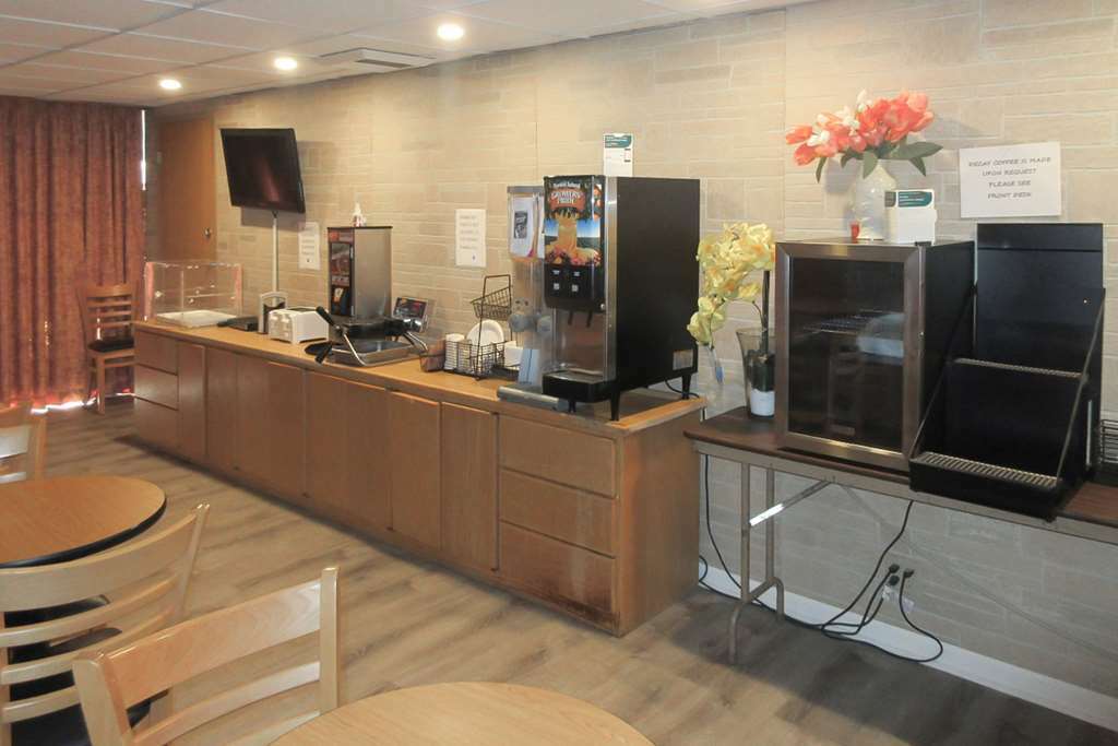 Rodeway Inn & Suites Rockford Restaurant photo